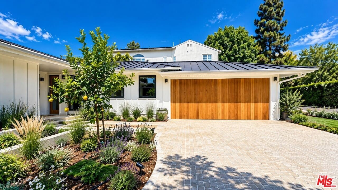 9342 Airdrome St – photo 2