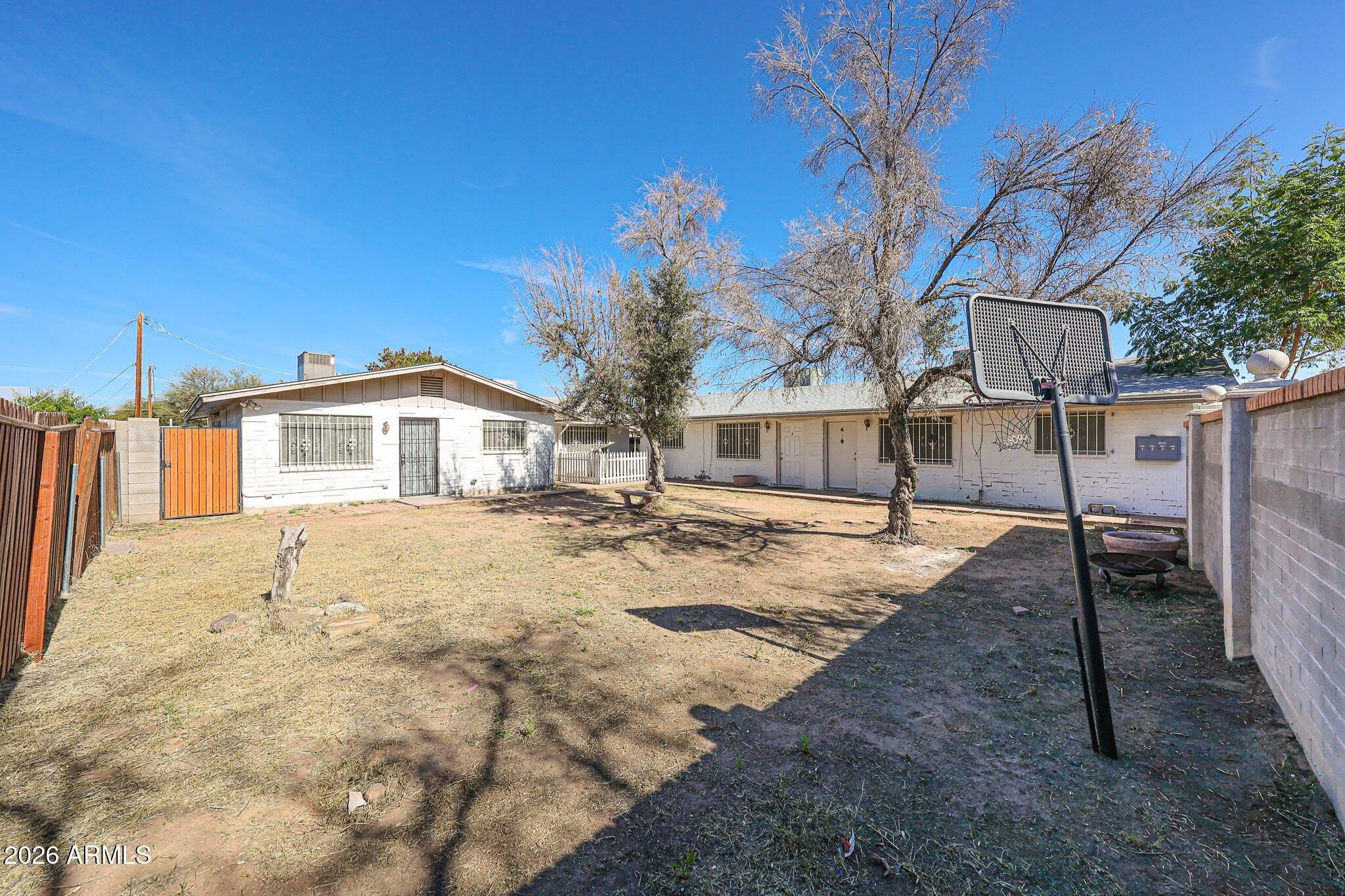 2226 W Heatherbrae Drive – photo 3