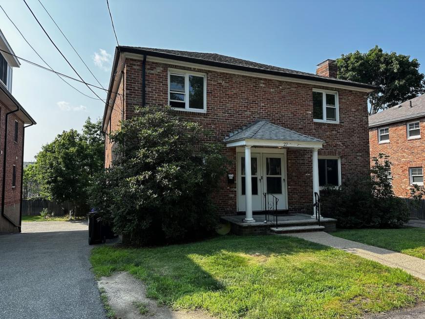 27 Heath St – photo 1