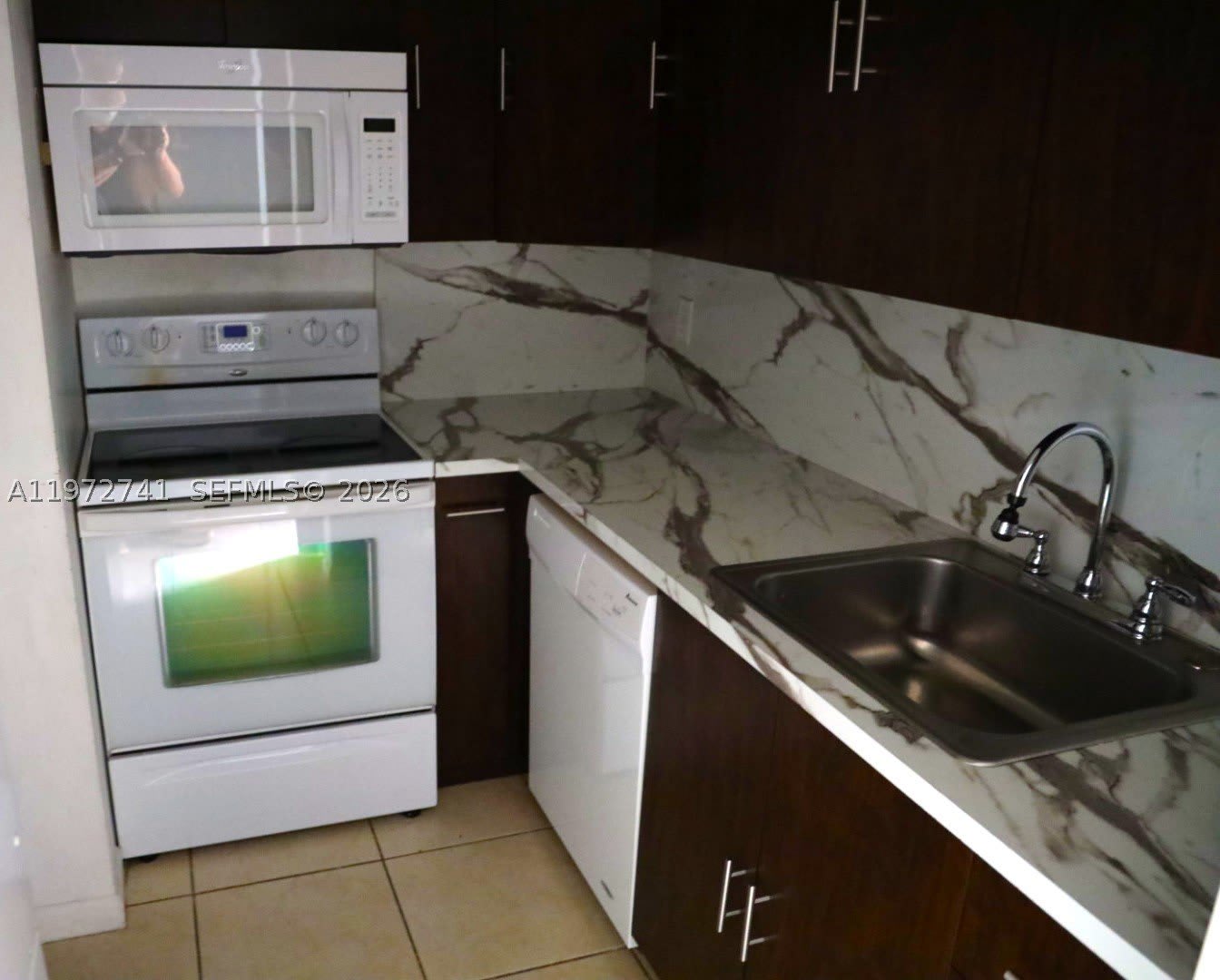 13714 SW 90th Ave – photo 2