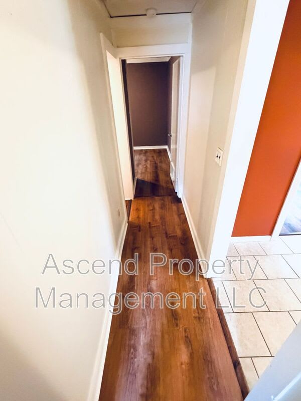 1134 McDonald Dr – photo 4