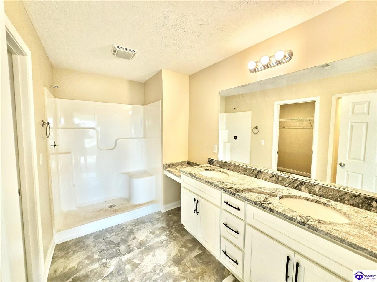 320 Breckinridge Circle – photo 3