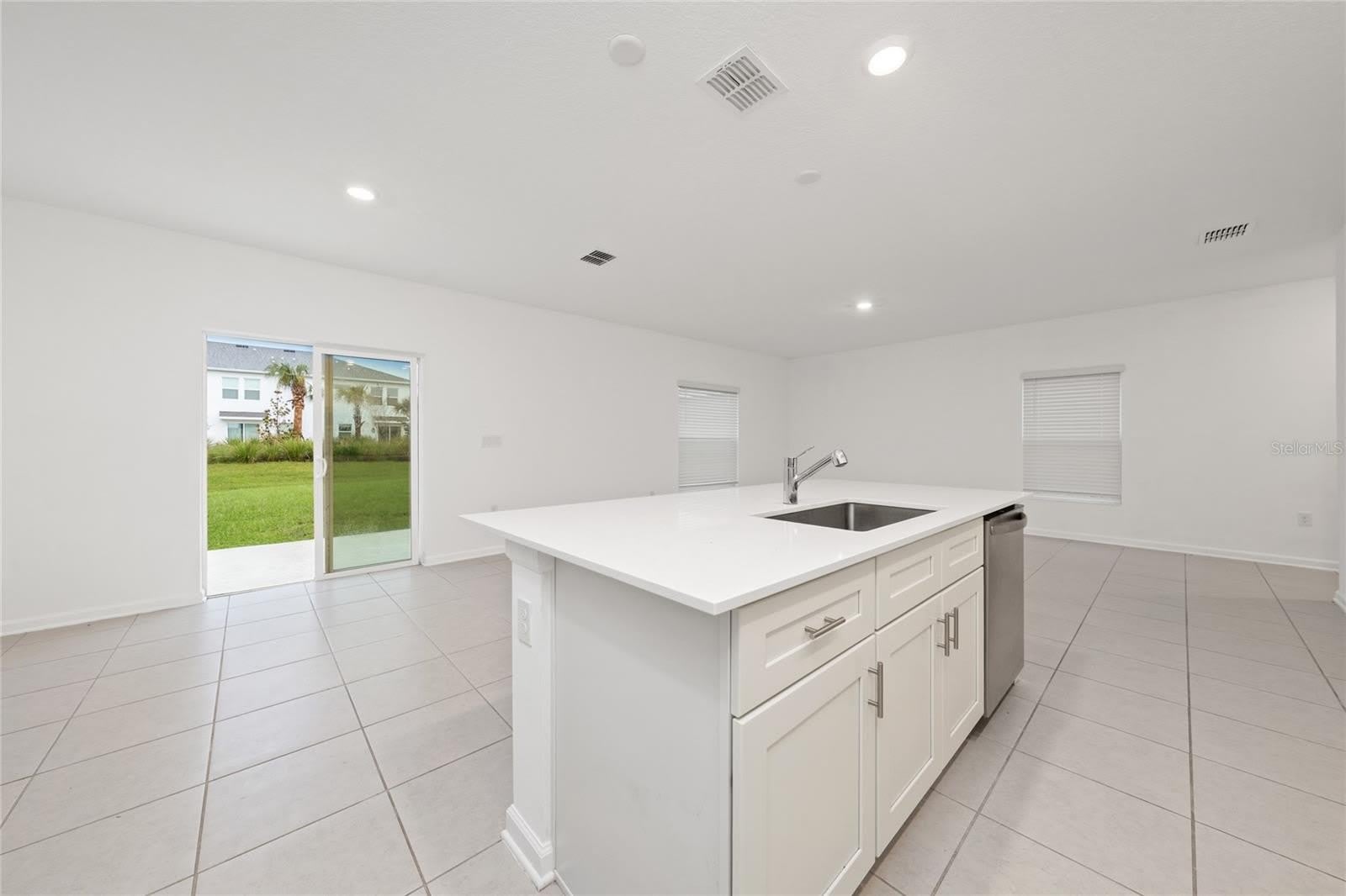 5794 LE MARIN Way – photo 4
