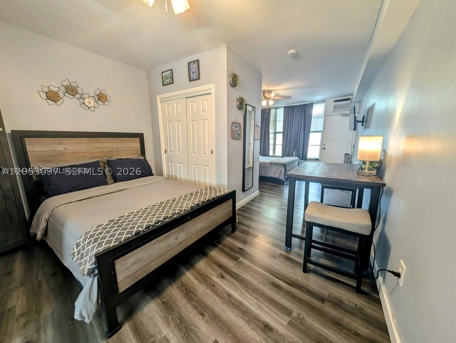1446 Ocean Dr – photo 2