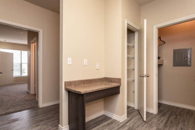 927 VFW Blvd, #114 – photo 1