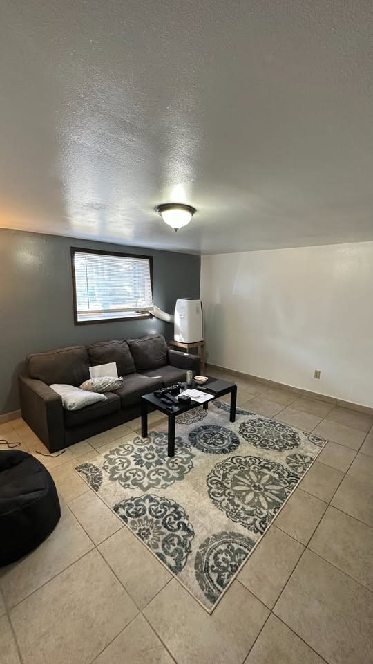 428 Leinum Ct – photo 3