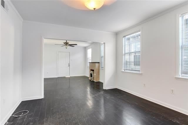 3007 ROBERT Street – photo 4