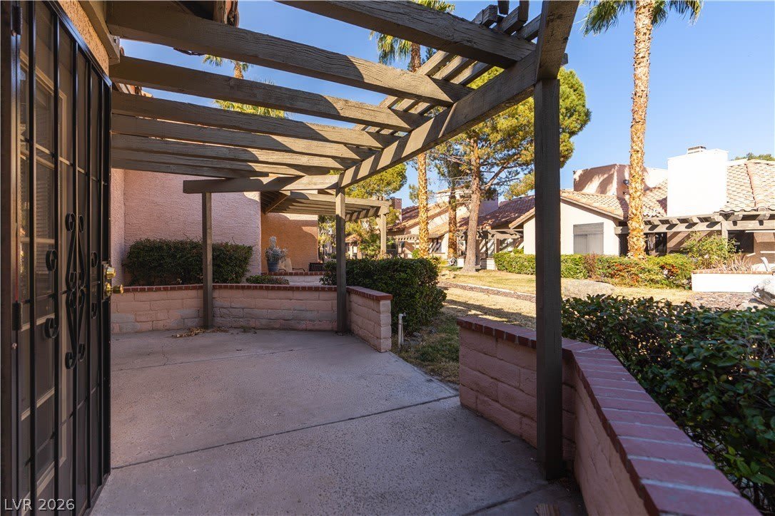 2761 Laguna Shores Lane – photo 2
