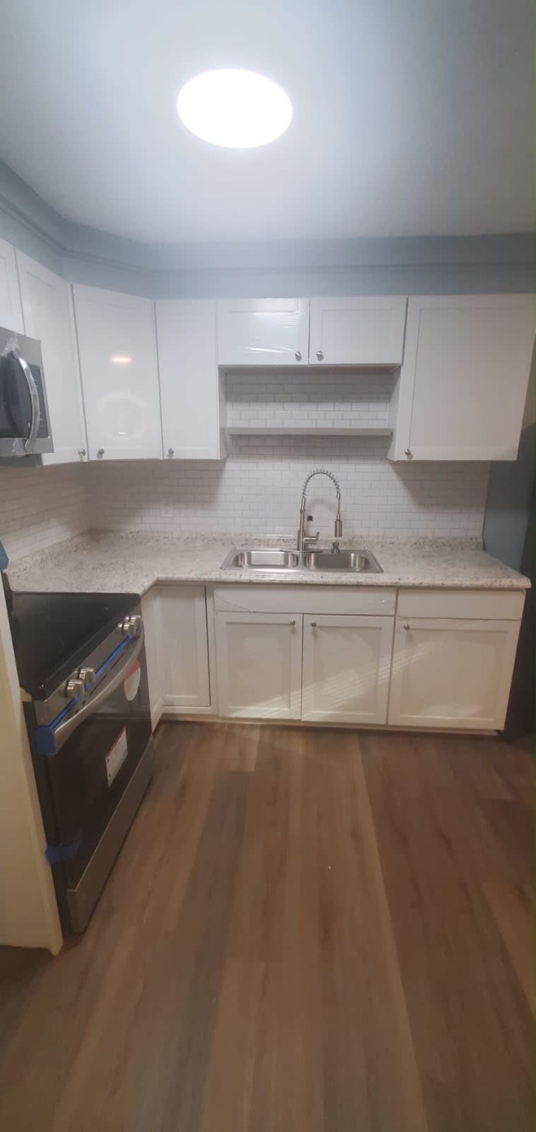 1639 Newark Avenue – photo 3