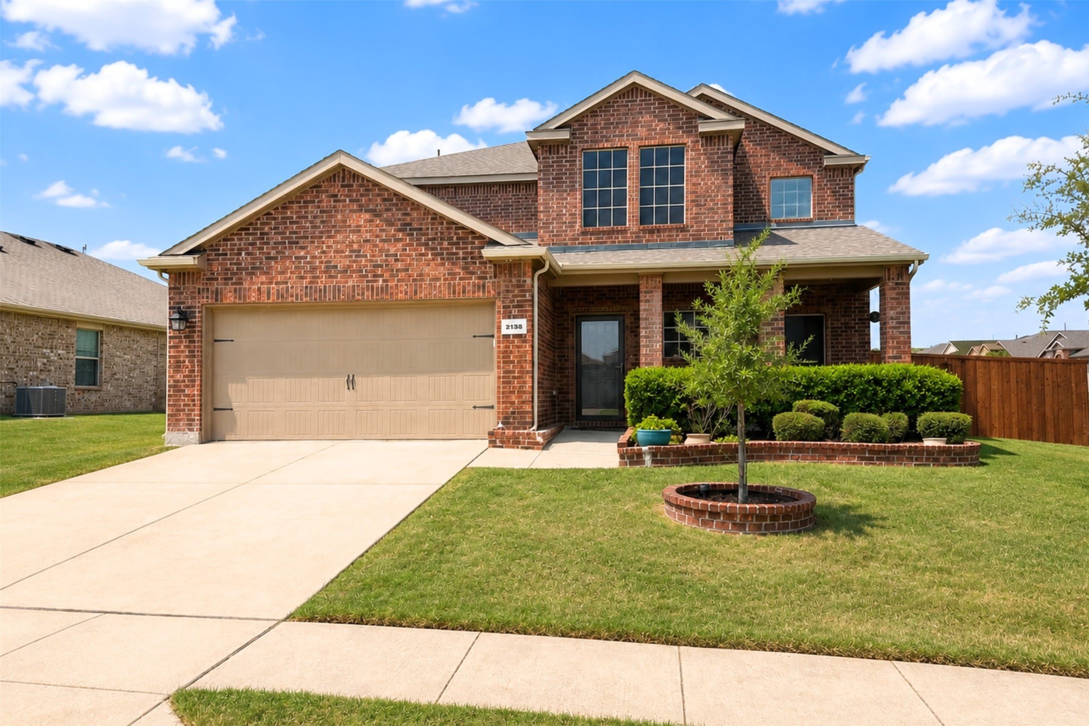 2138 Meadow View Drive – photo 1