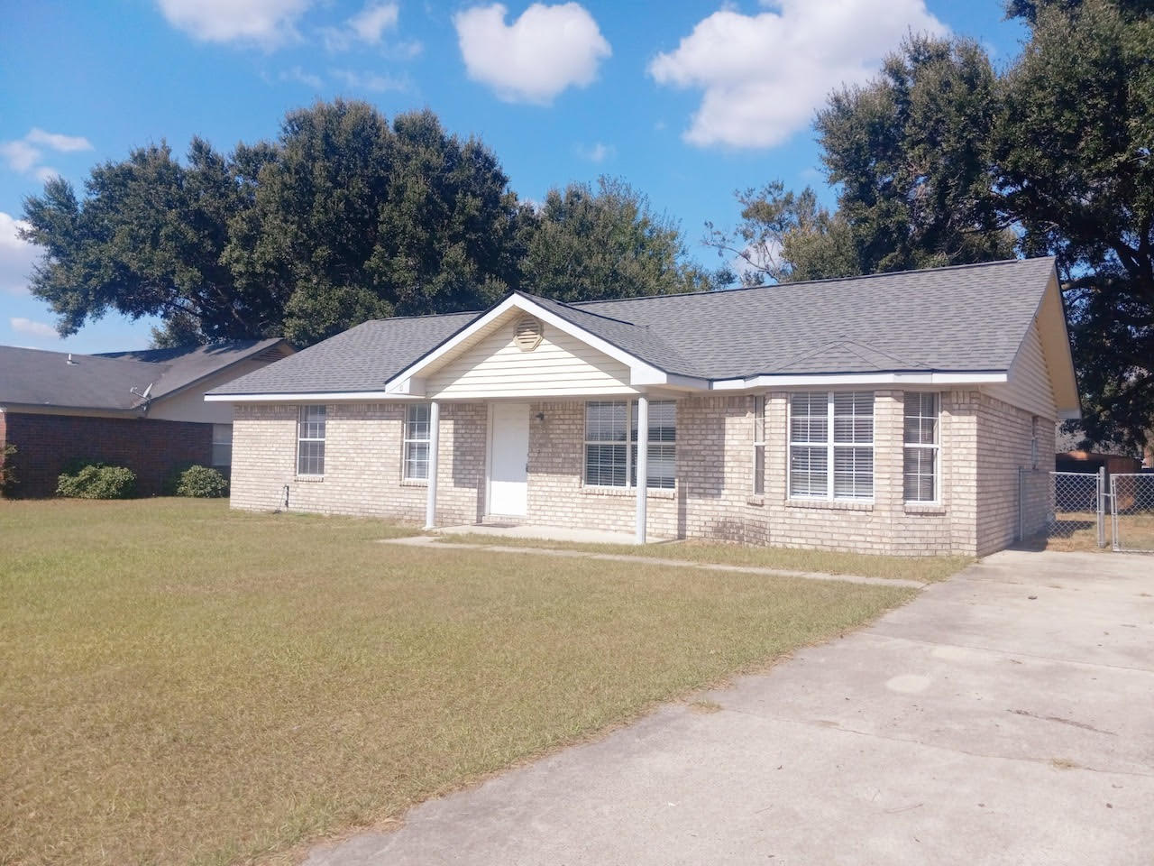 1458 Sheridan Pt – photo 2