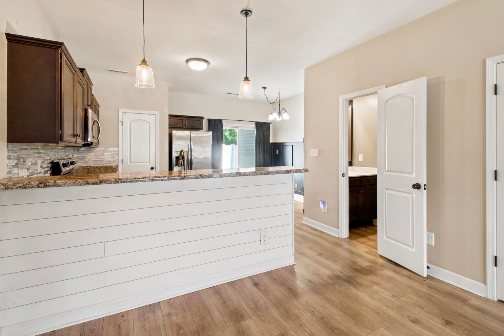 Pet Friendly Townhome In Sneads Ferry! – photo 4