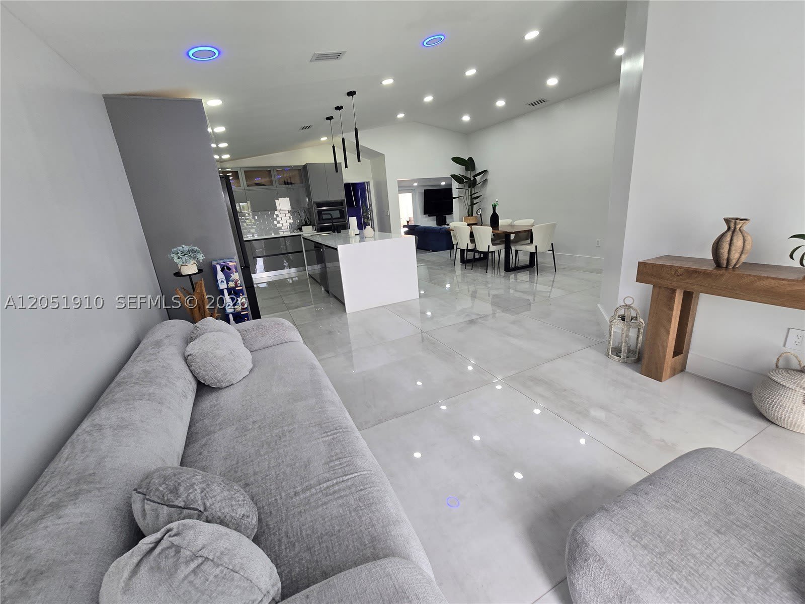 20950 SW 119th Ct – photo 4