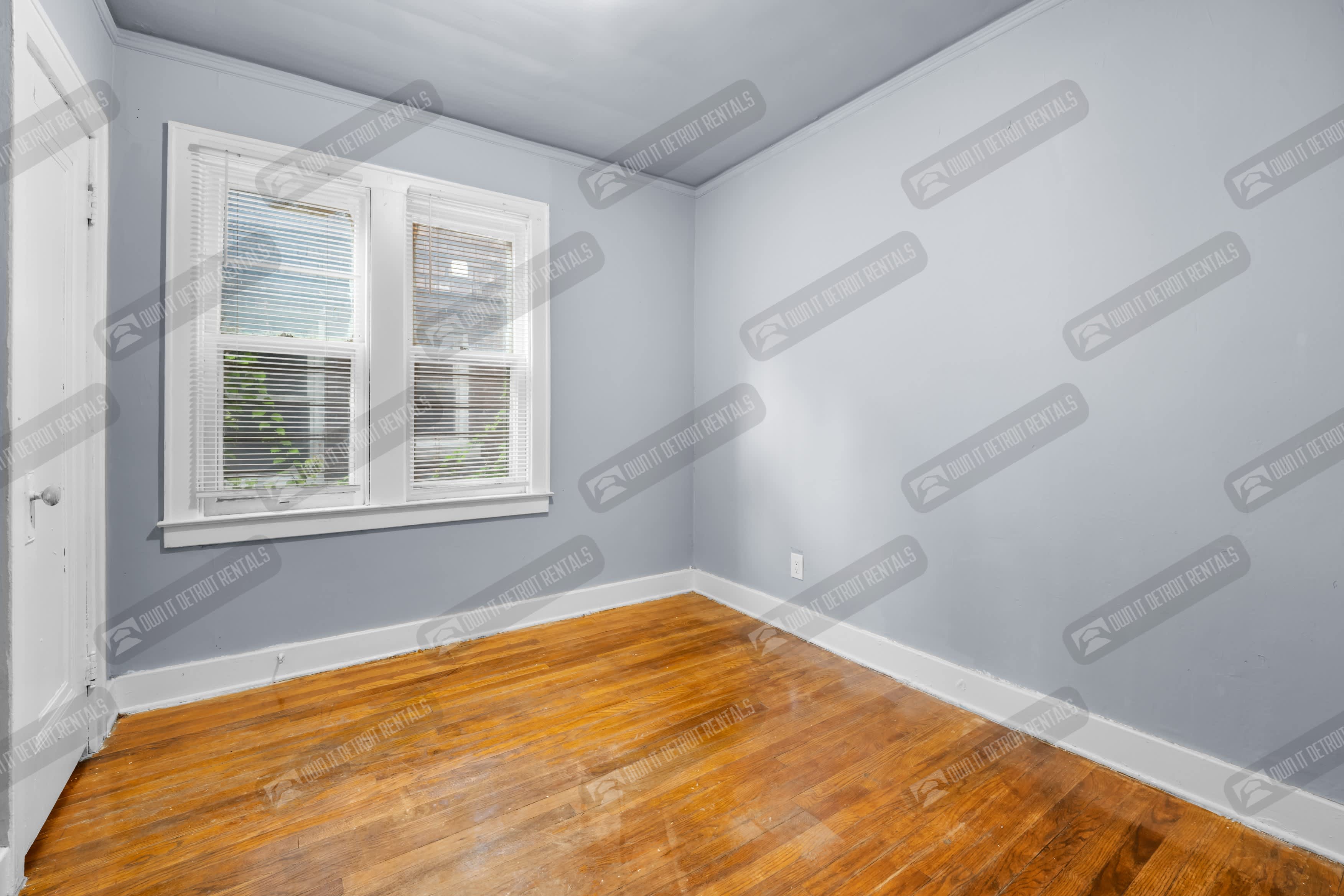 16247 Princeton St – photo 5