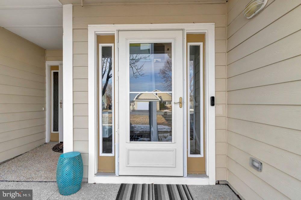 297 LAKESIDE Drive – photo 2