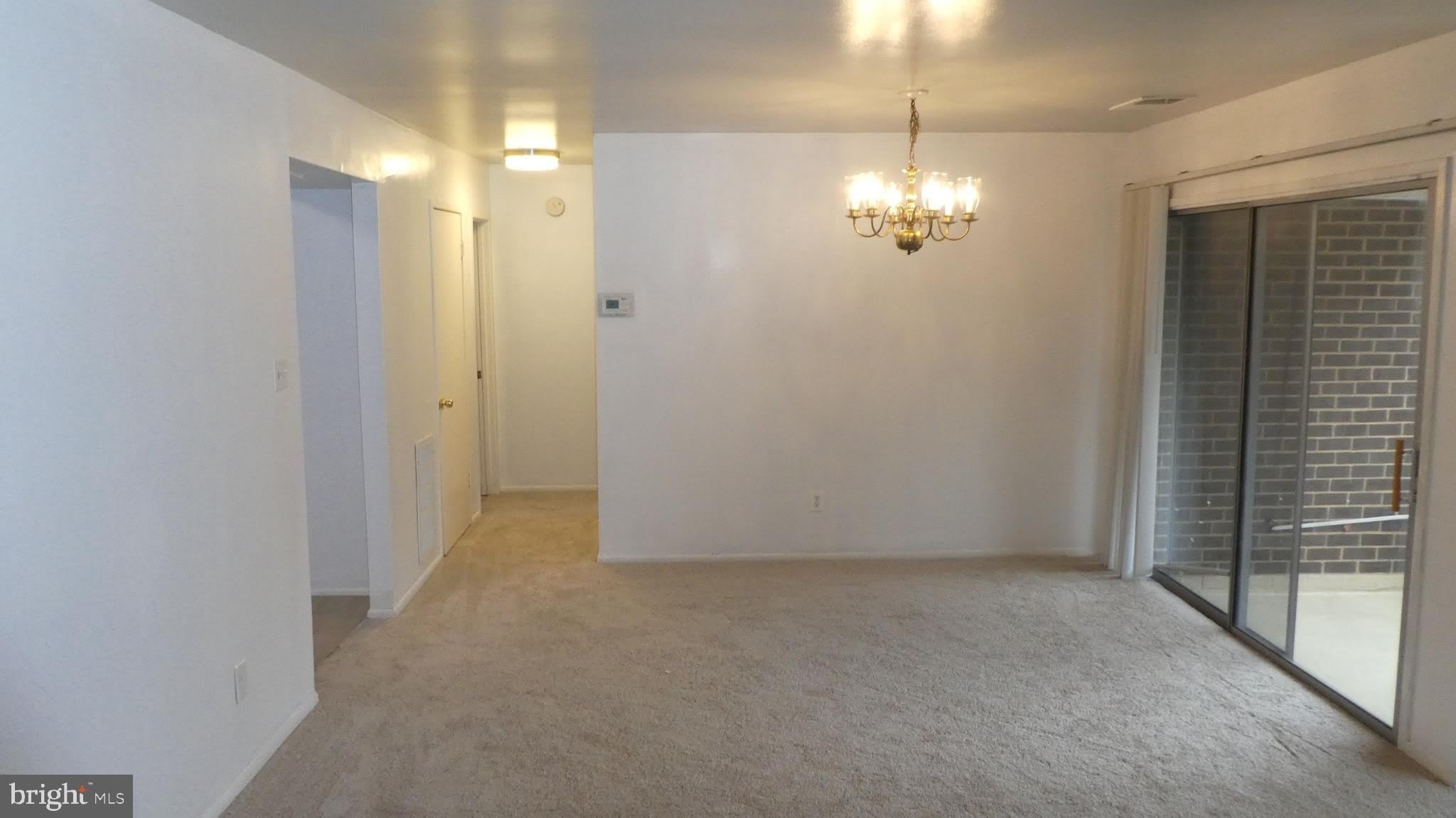 10214 PRINCE Place – photo 4