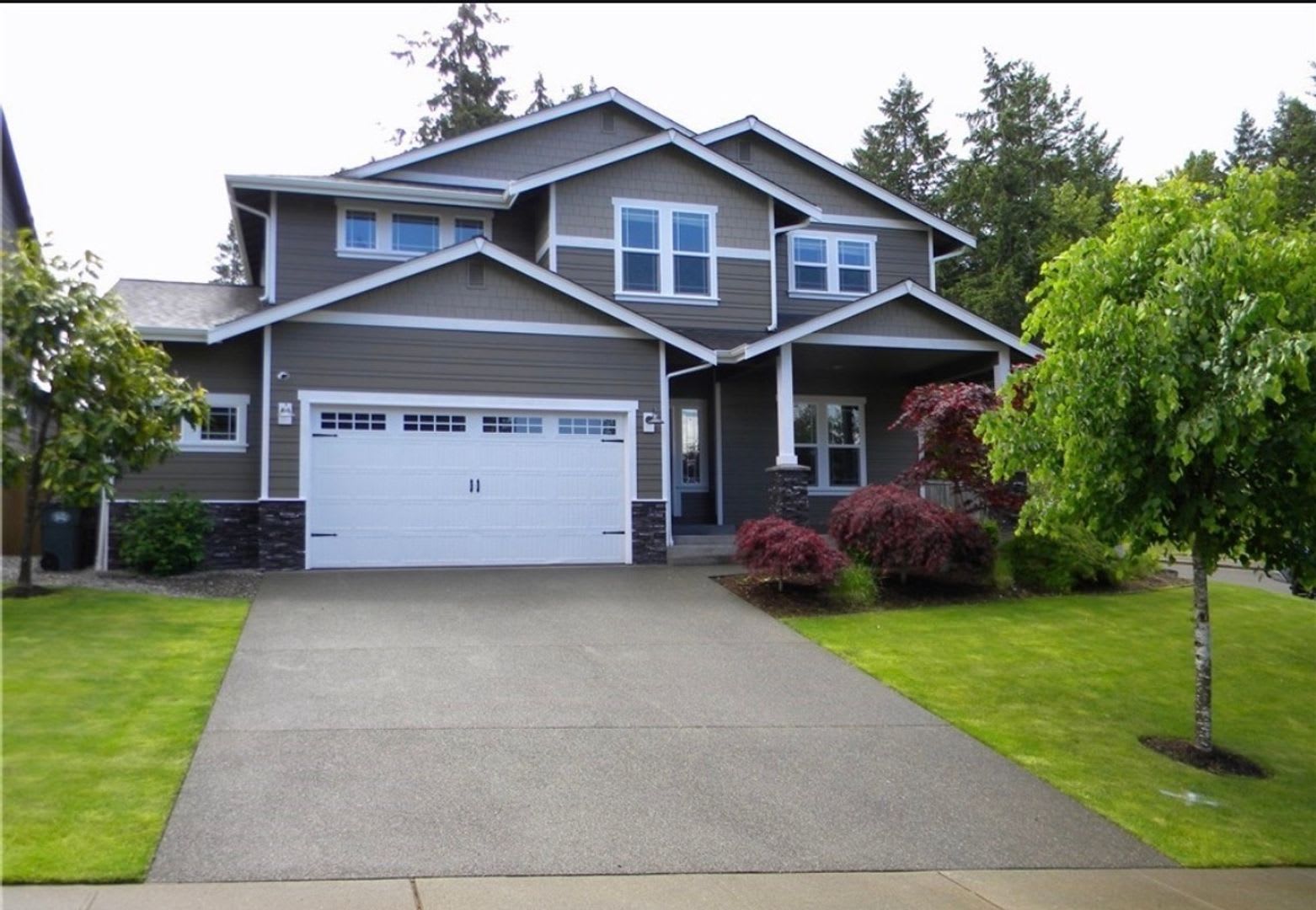 Spacious 4BR House in Graham – photo 1