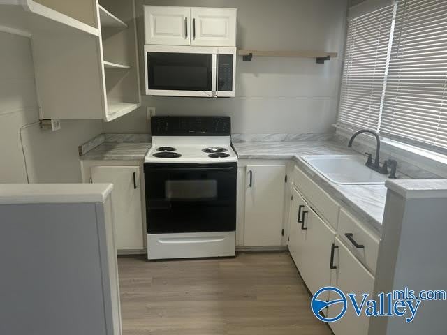 806 Russell Street NE – photo 3
