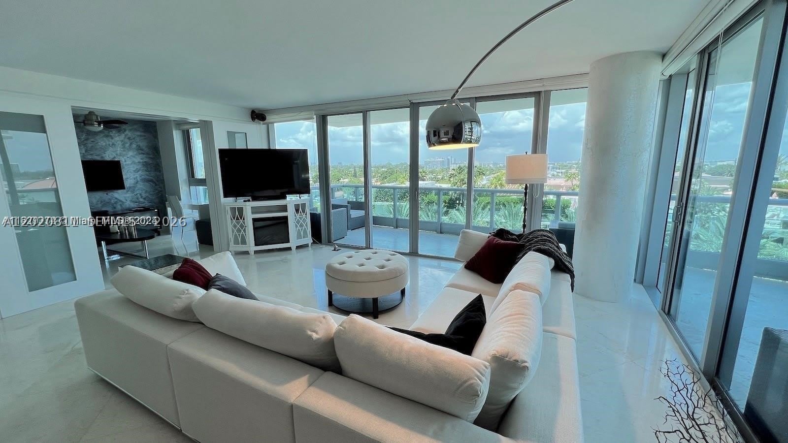 9401 Collins Ave – photo 3