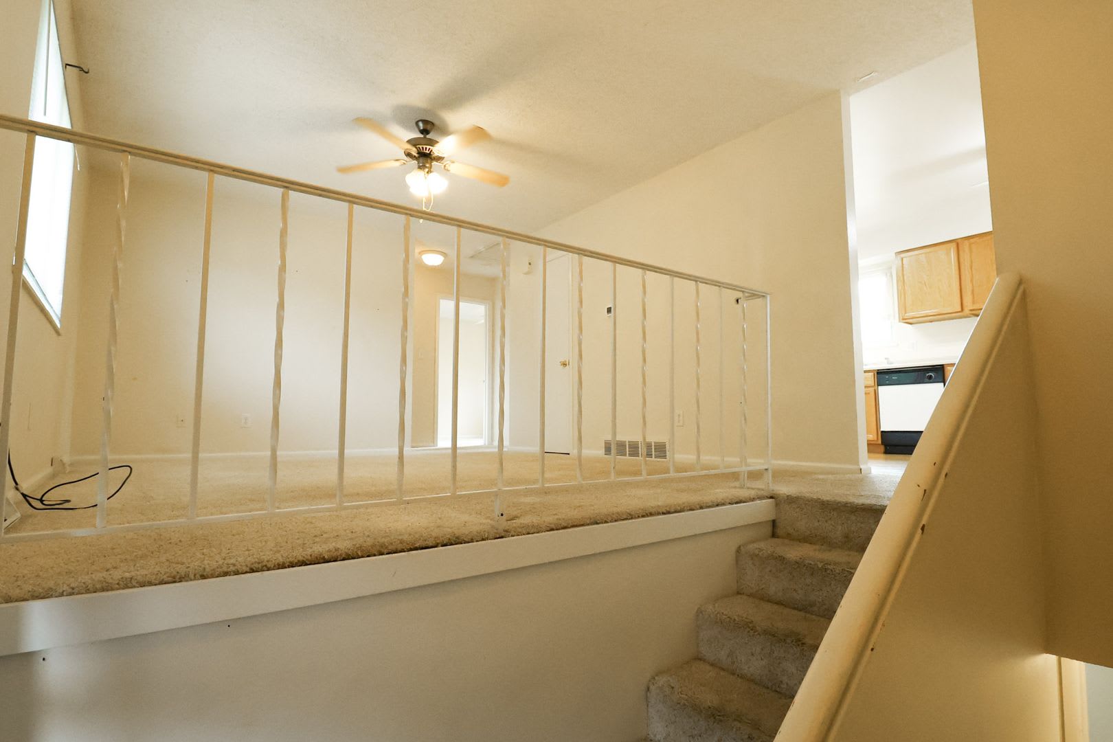 3 bedroom and 2 bathroom home! – photo 2