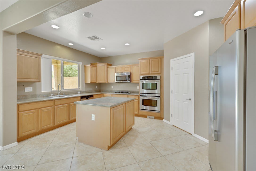 2501 Bechamel Place – photo 4