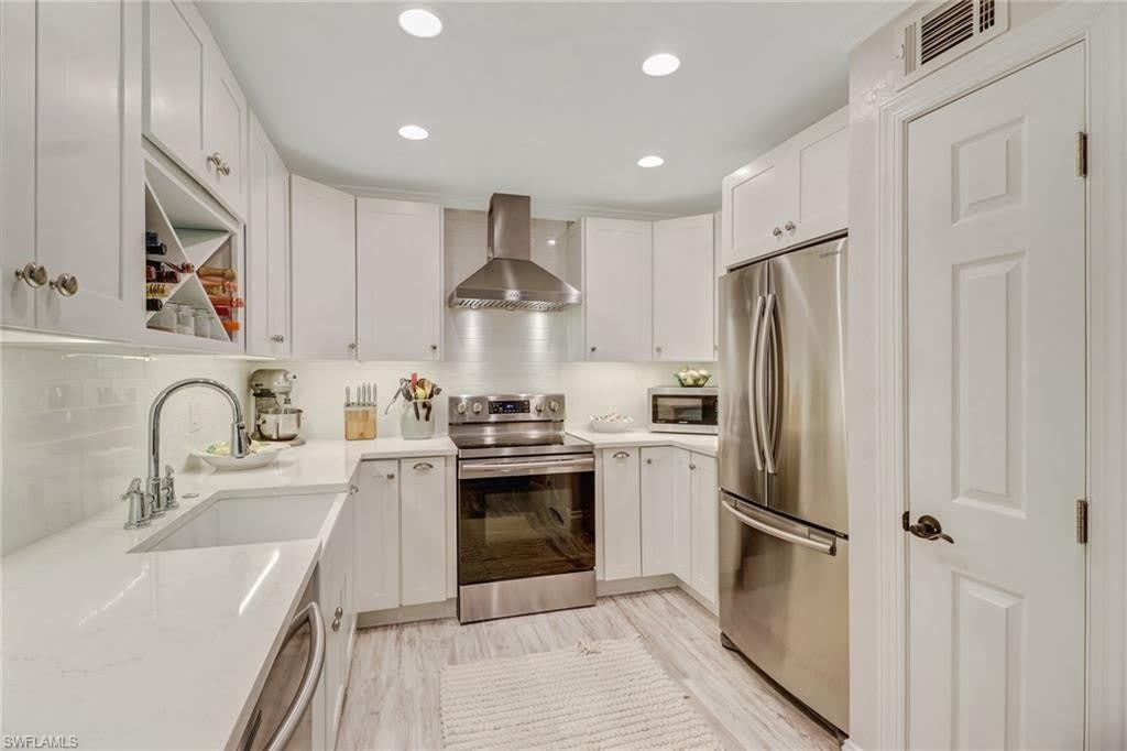 3180 Seasons Way – photo 1