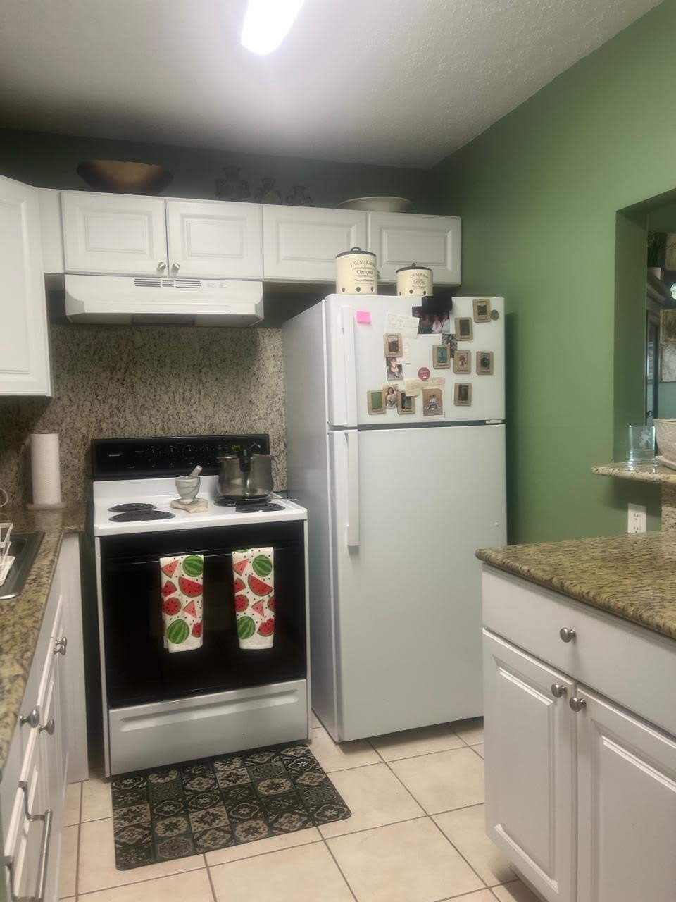 102 SHEFFIELD E – photo 2