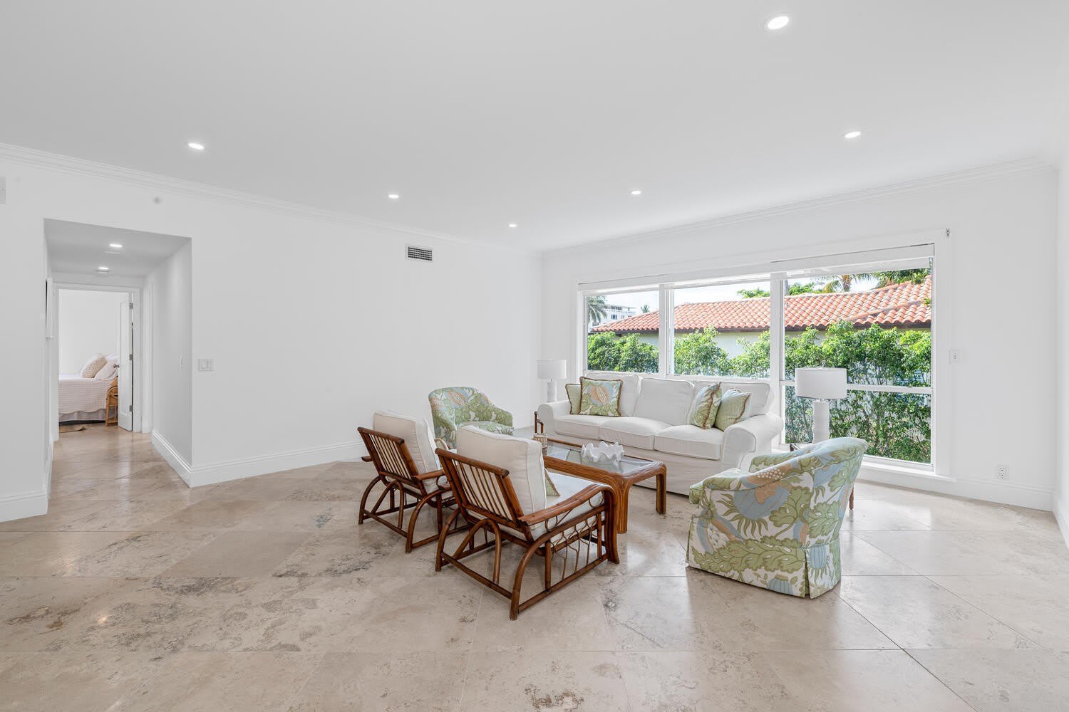 350 Cocoanut Row – photo 4