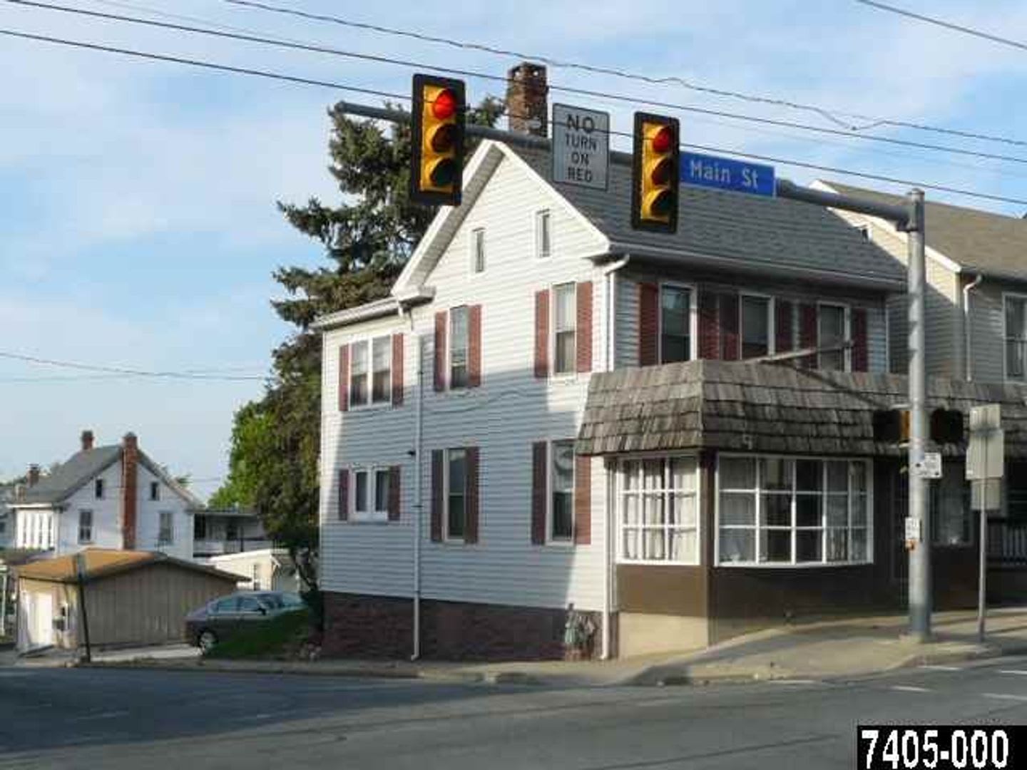 201 E MAIN STREET – photo 1
