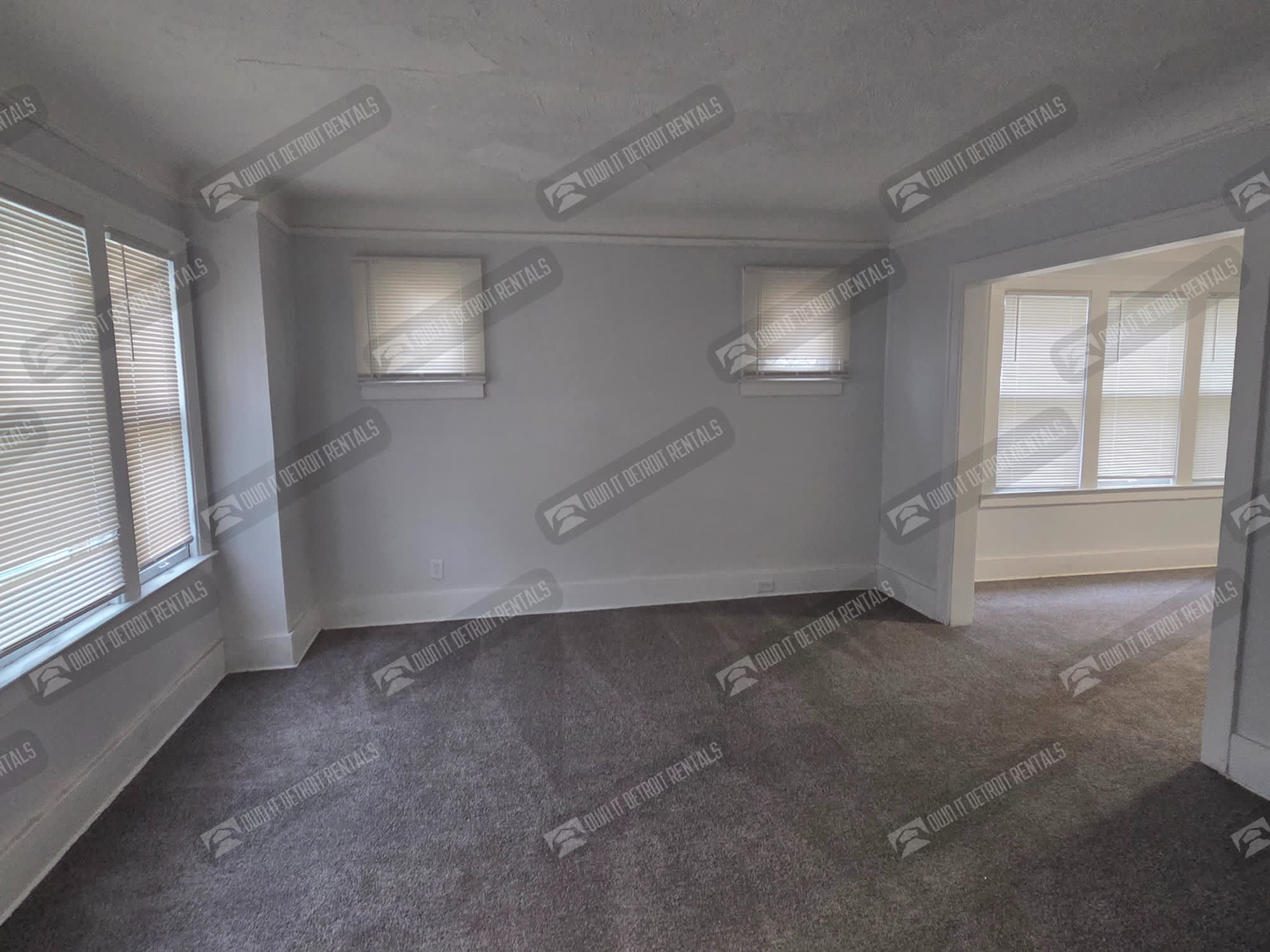 2500 Glendale St – photo 5