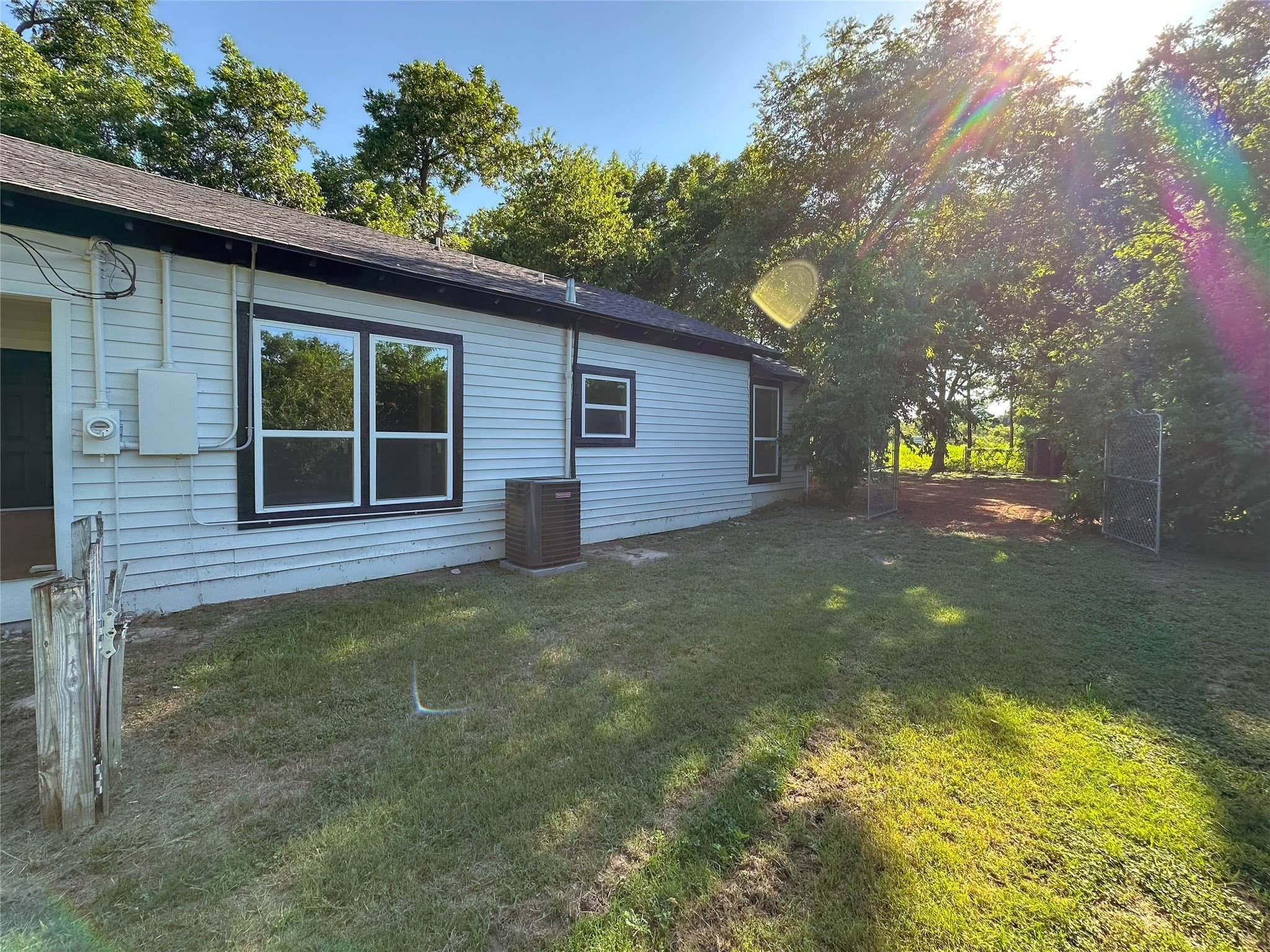 403 N Gaither Street – photo 4