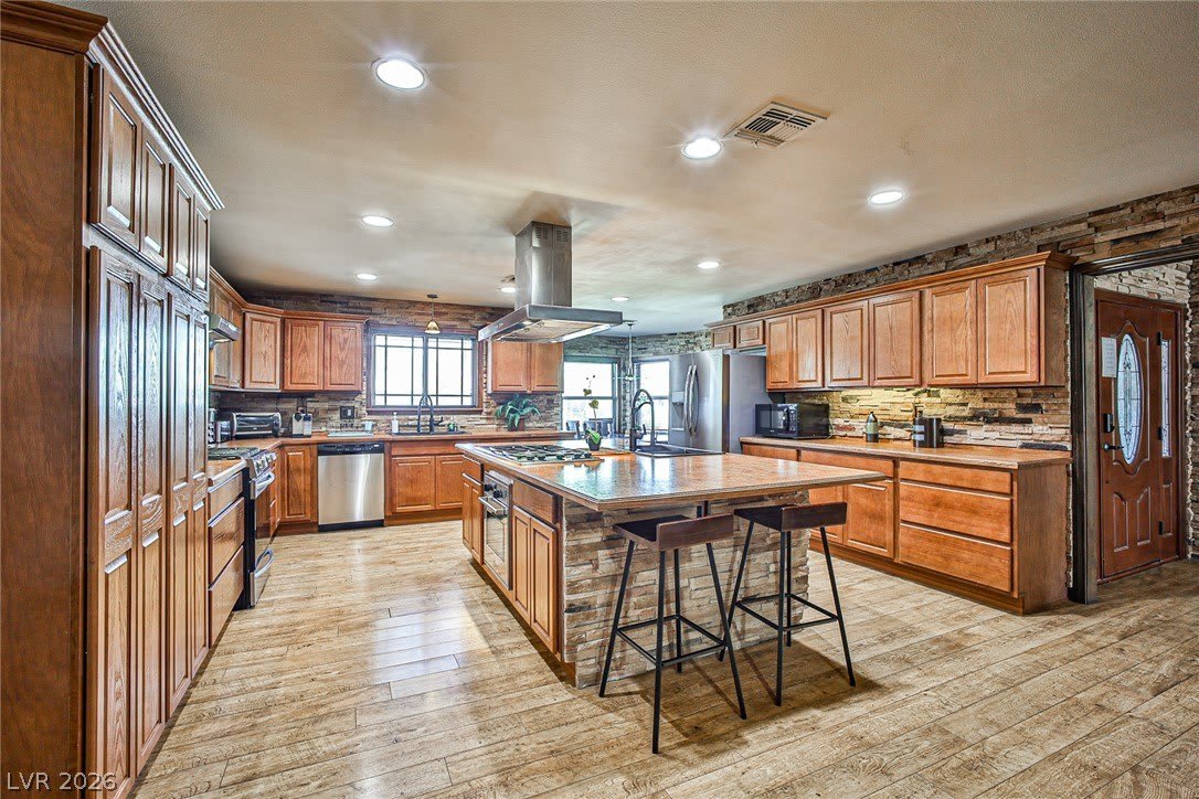 4674 Saddle Place – photo 5