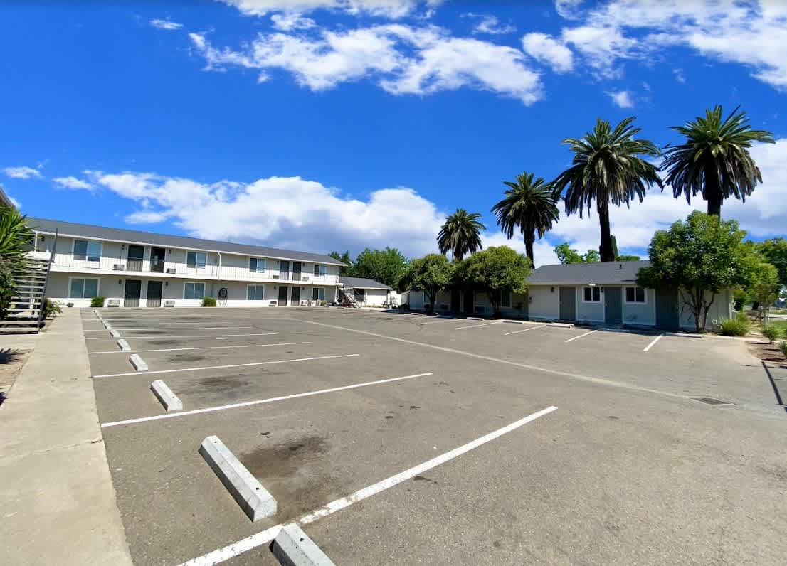 2355 K St – photo 2