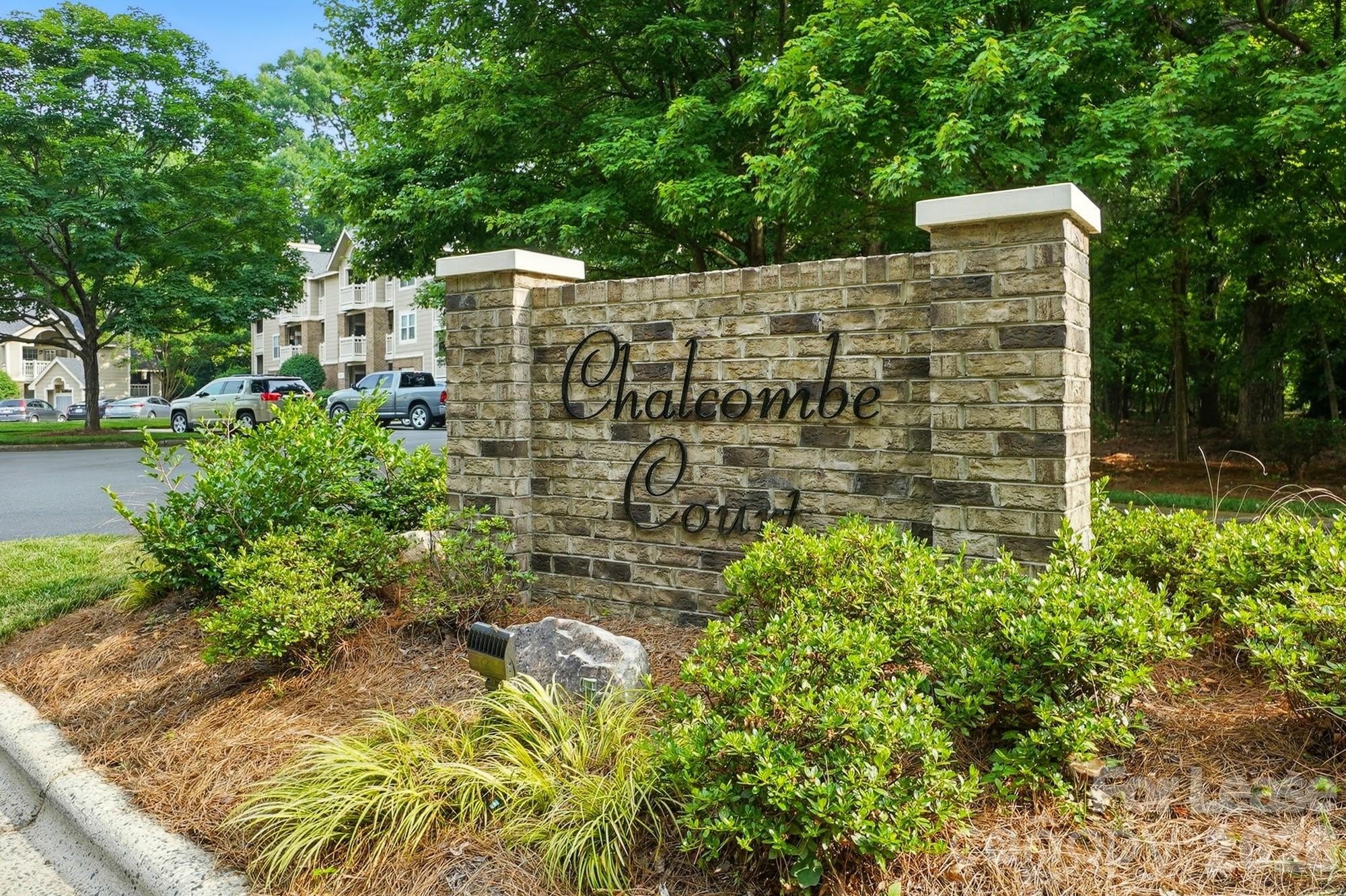 5007 Sharon Road – photo 2