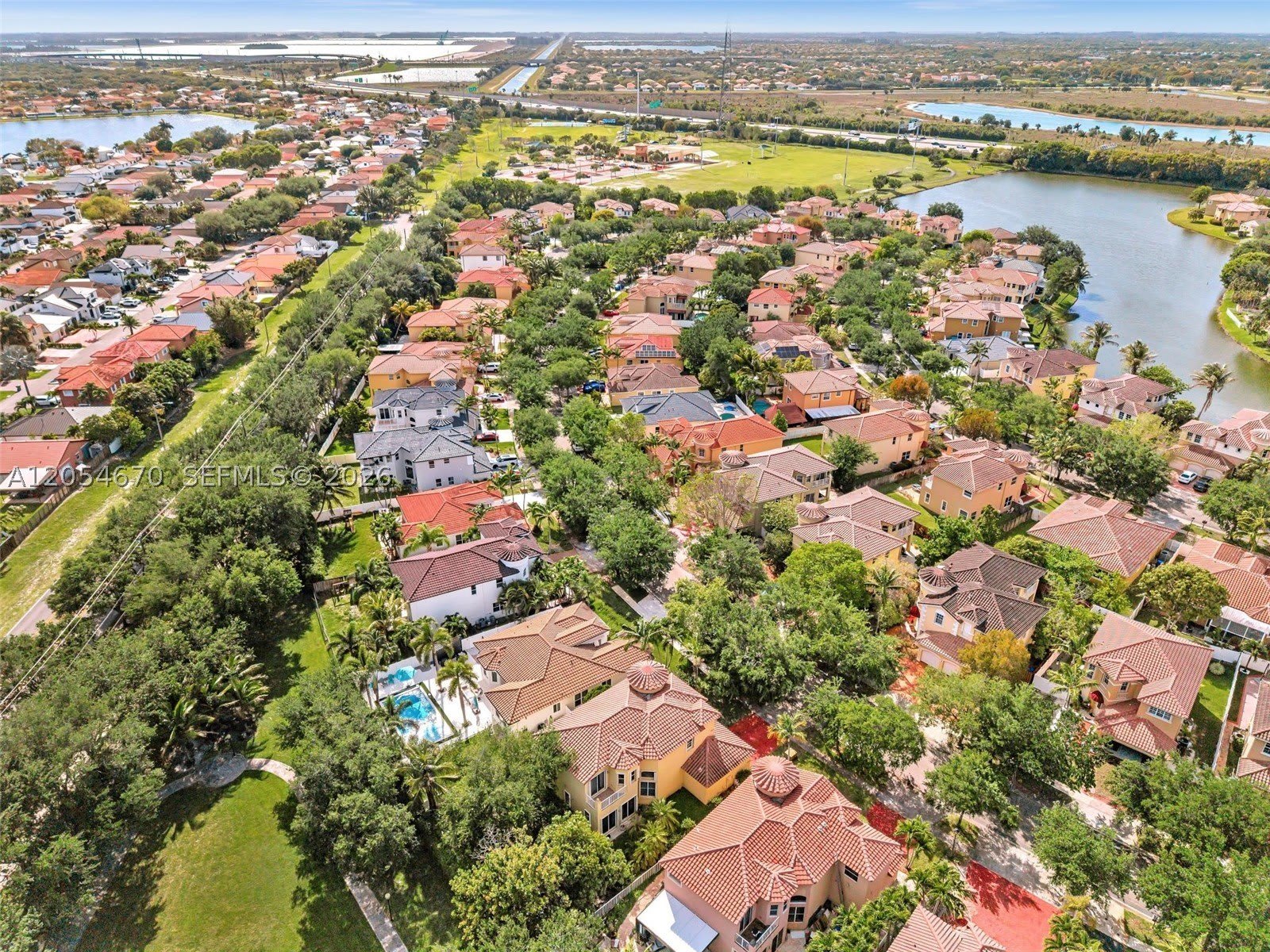 14044 SW 54th St – photo 4