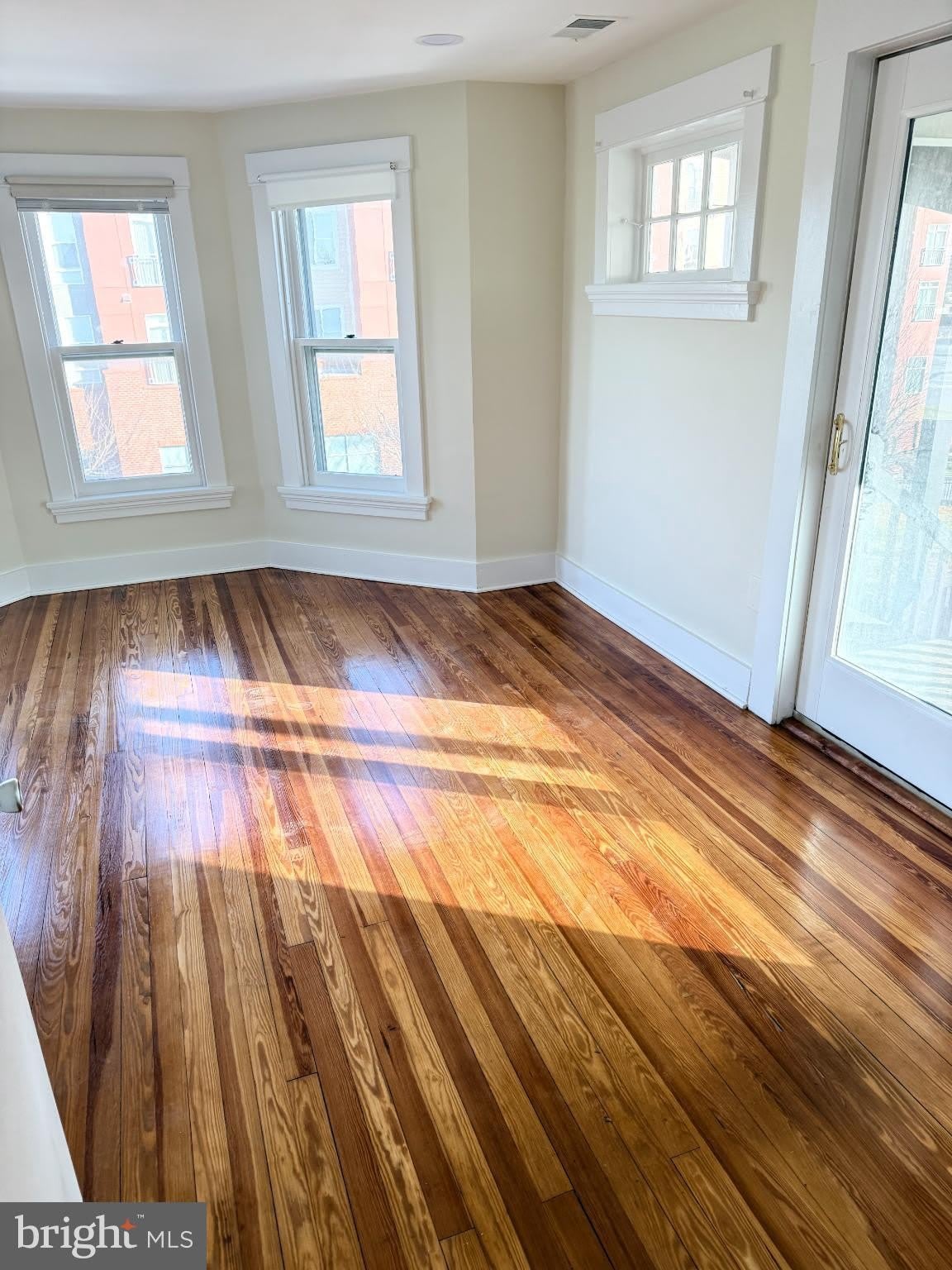 3390 URBANA Pike – photo 4