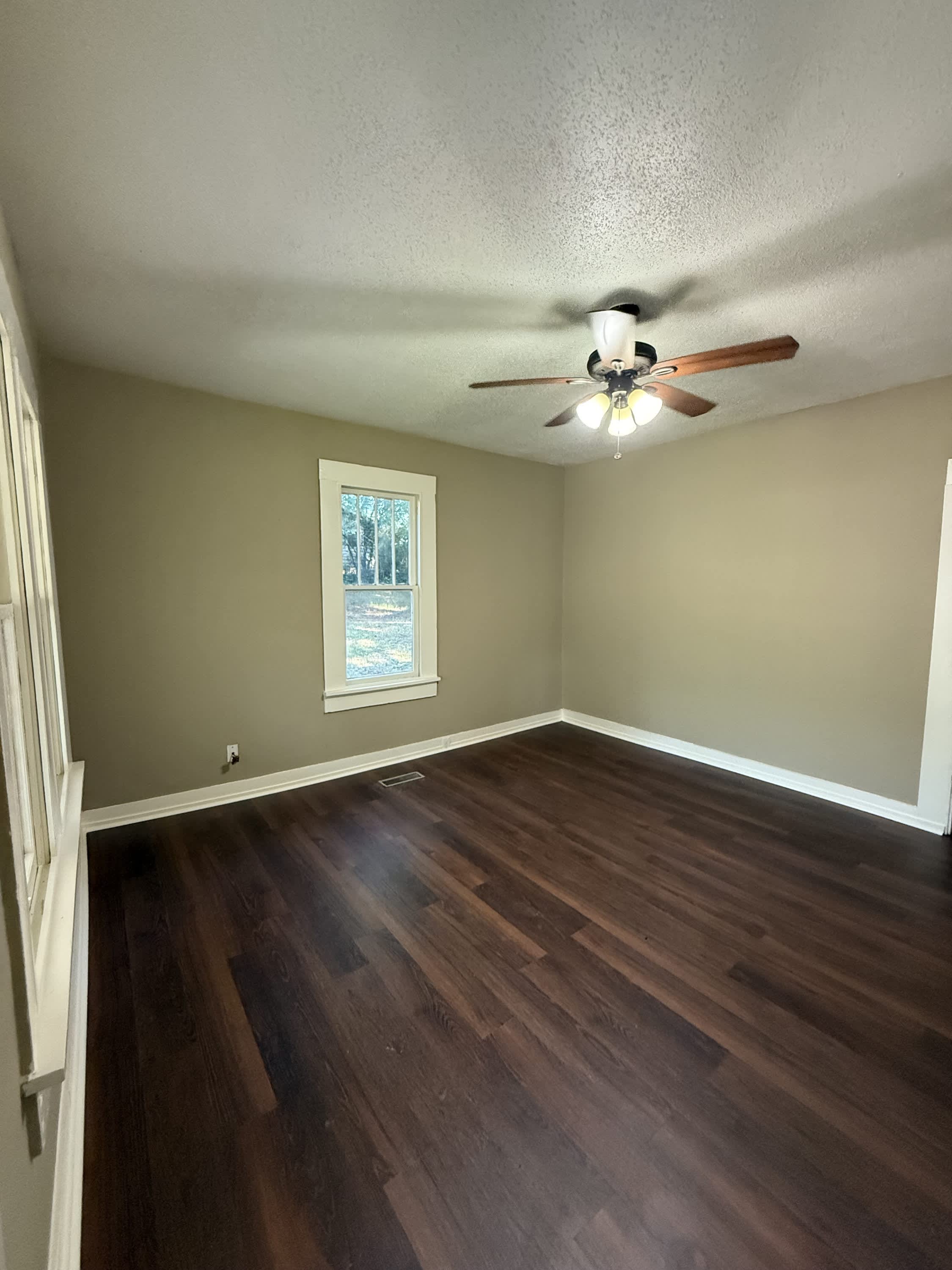 109 Oak Avenue – photo 2