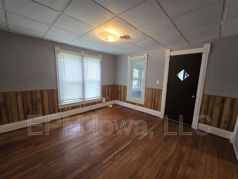 232 Center Street – photo 5