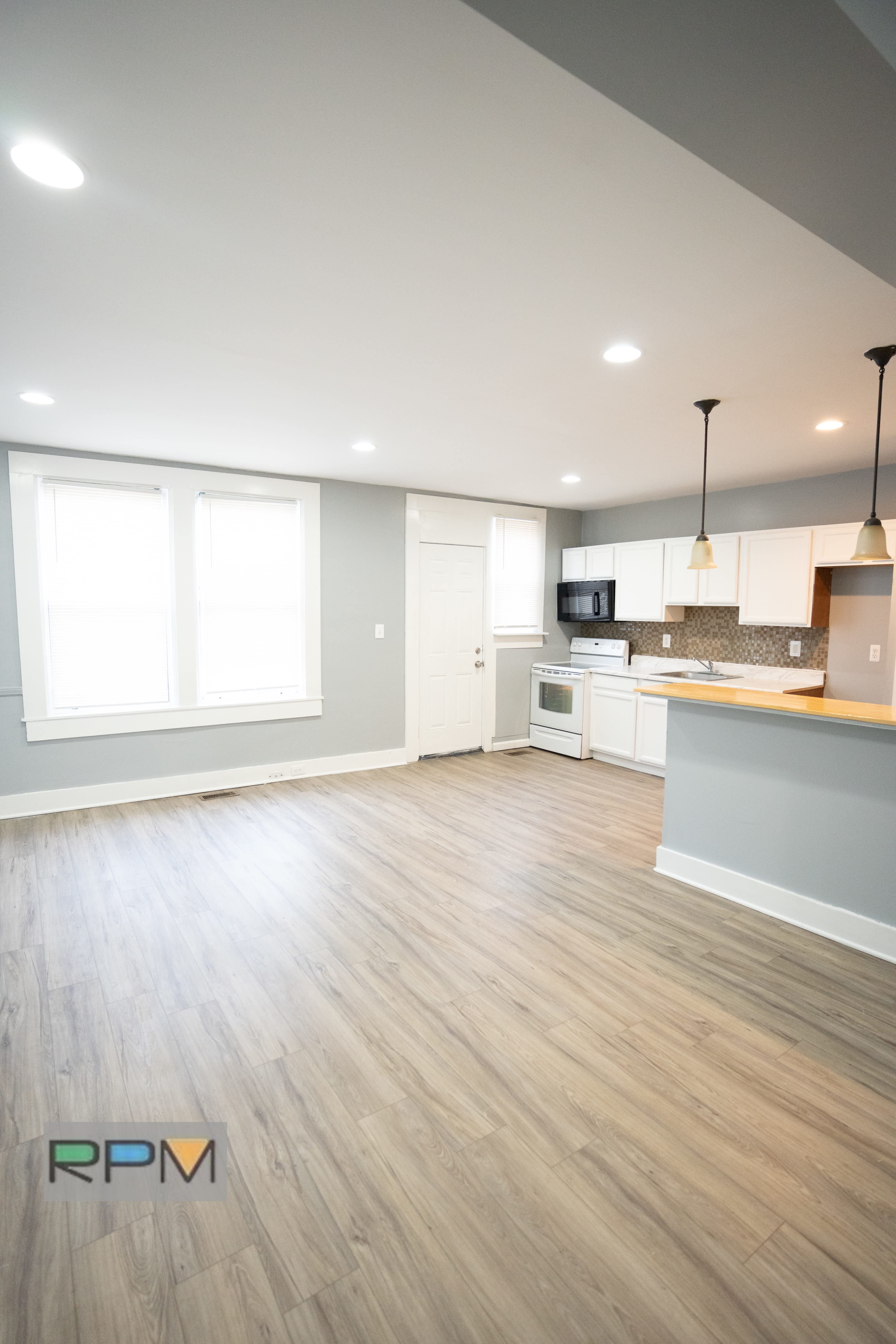 3416 Cliftmont Ave – photo 1