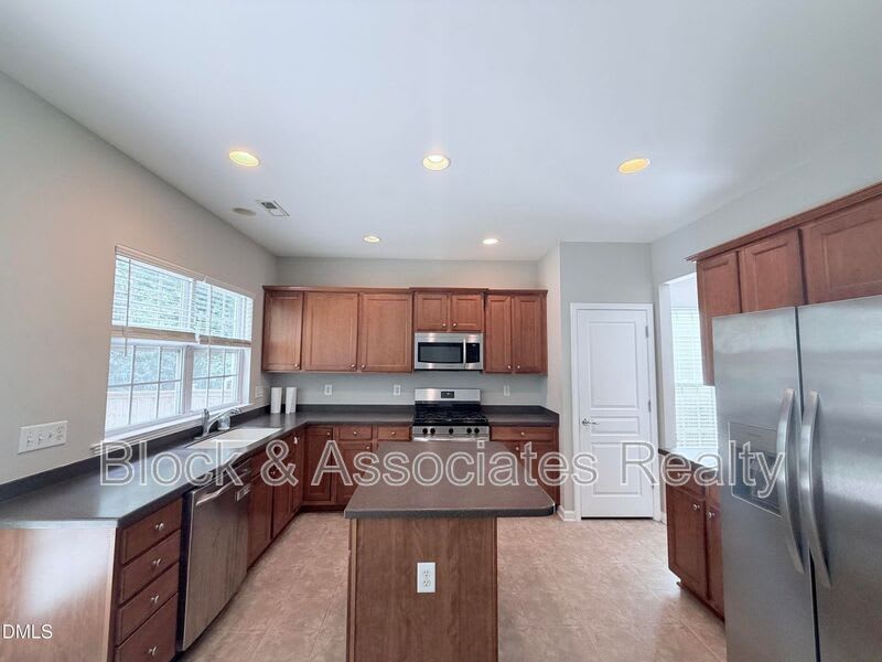 2101 Addenbrock Drive – photo 4