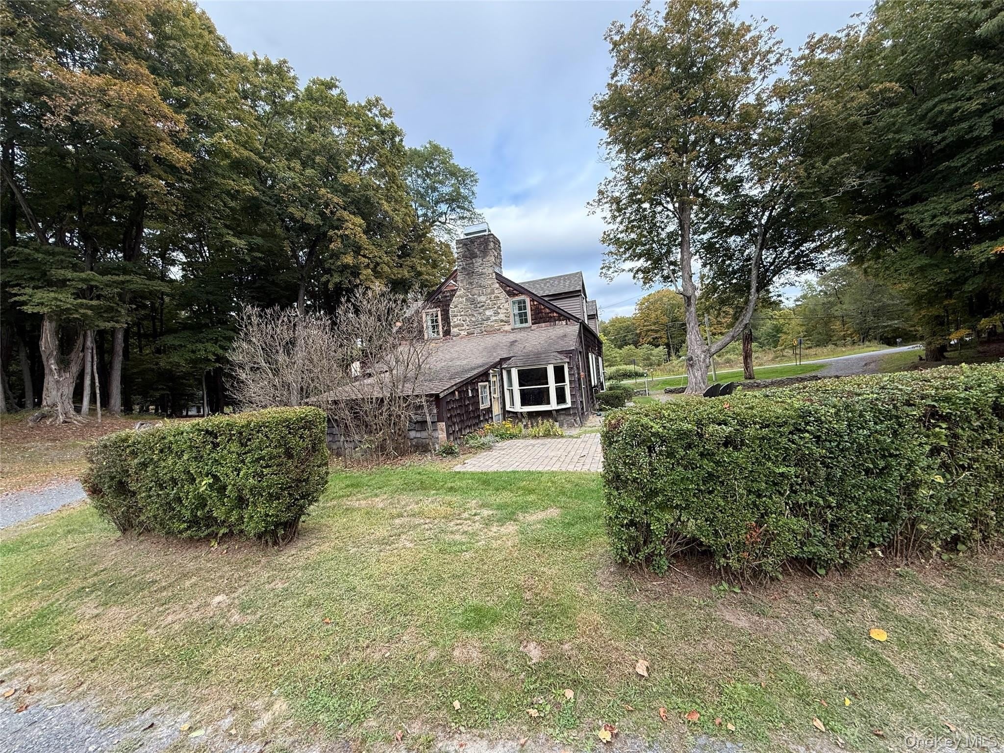 241 White Bridge Road – photo 2