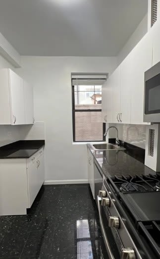 66 W 12th St – photo 2