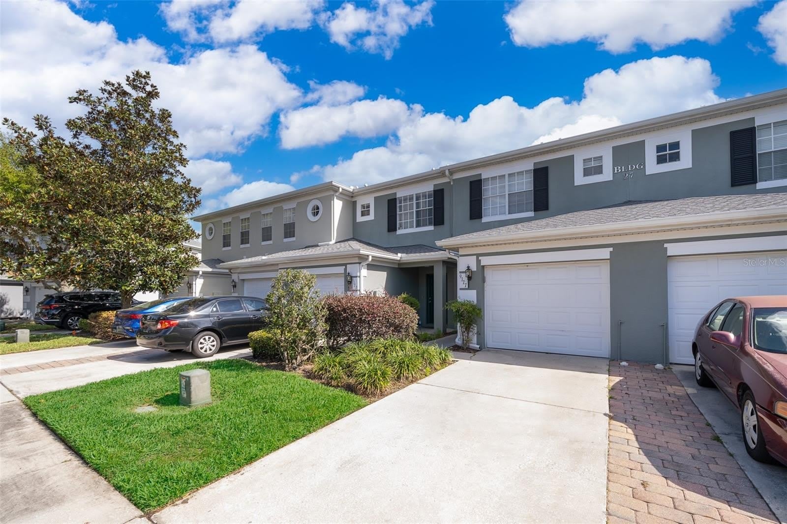 9381 JASMINE FLOWER Lane – photo 1