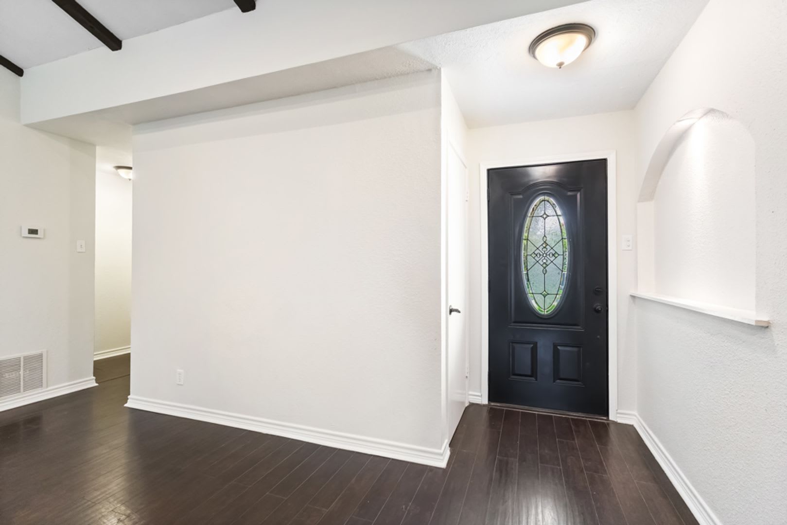 Single-Story Charm with Modern Updates & Spacious Backyard – photo 4