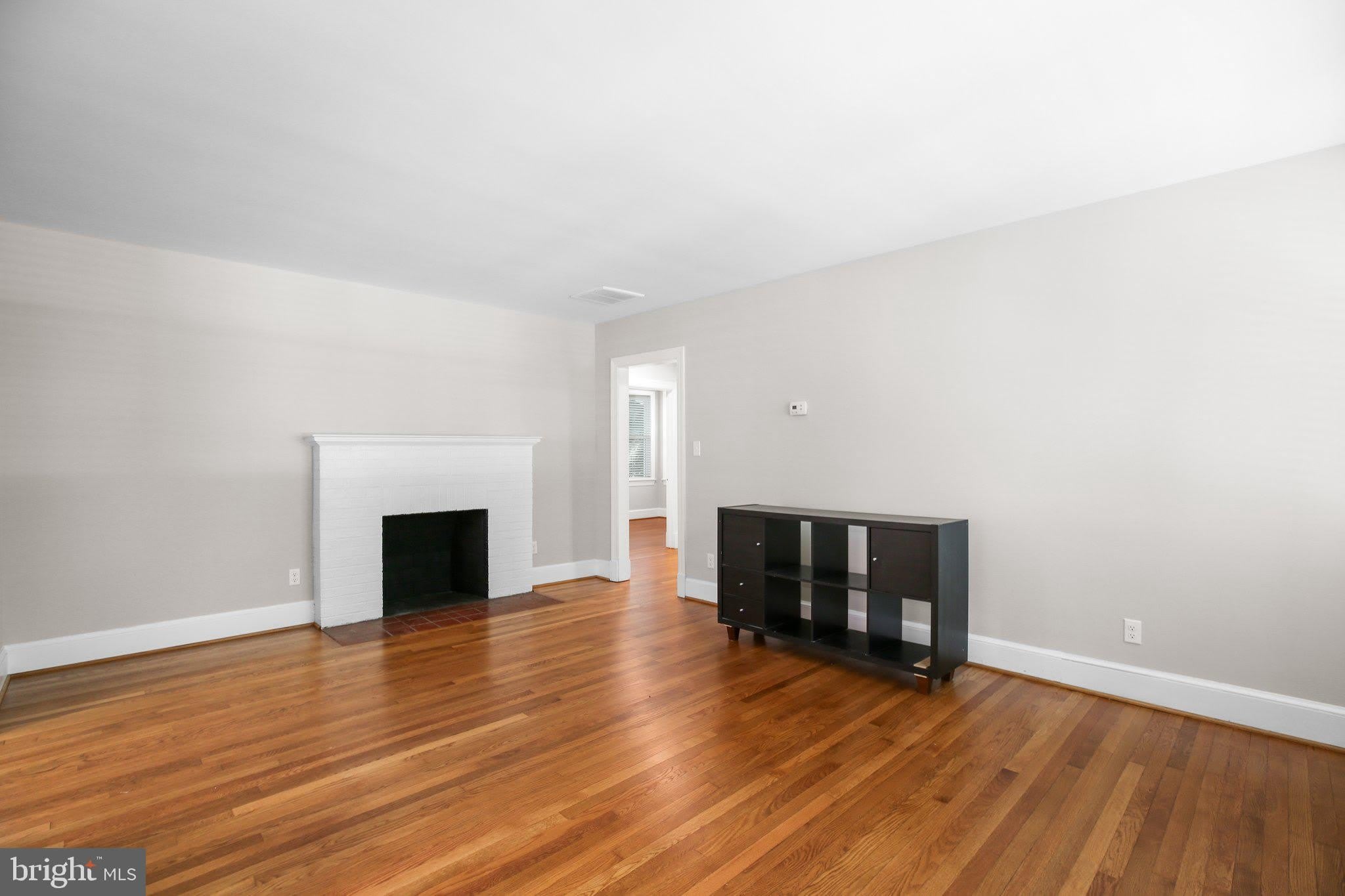 1213 STAFFORD Avenue – photo 4