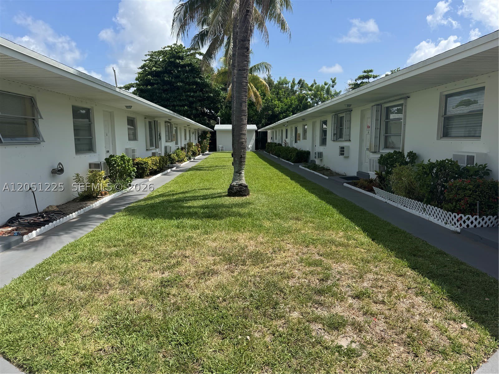 2241 Monroe St – photo 1