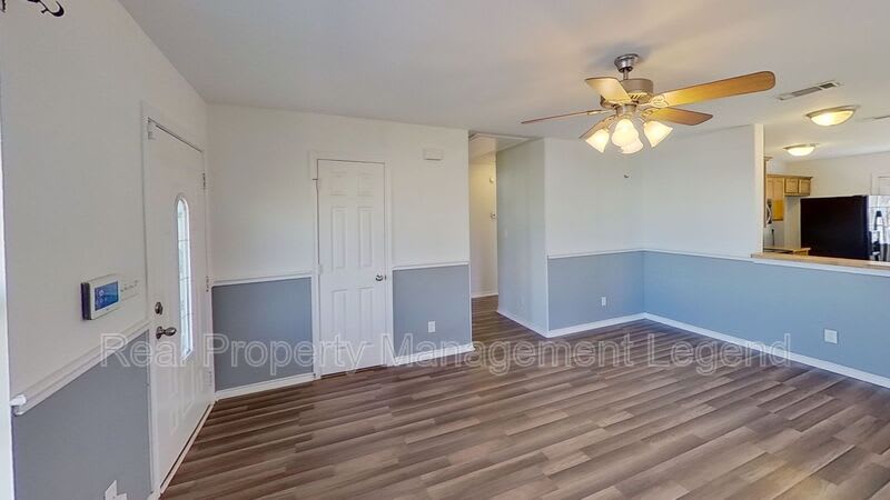 1614 S Montgomery St – photo 4