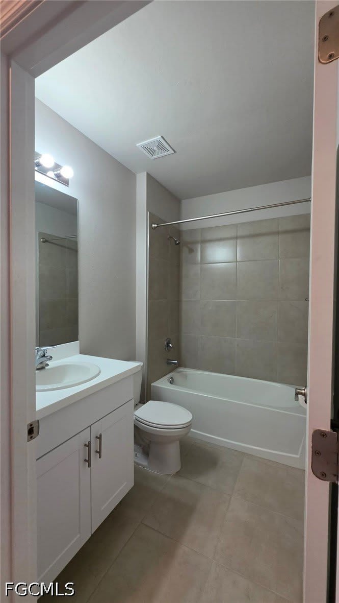 1437 NW 31st Place – photo 4