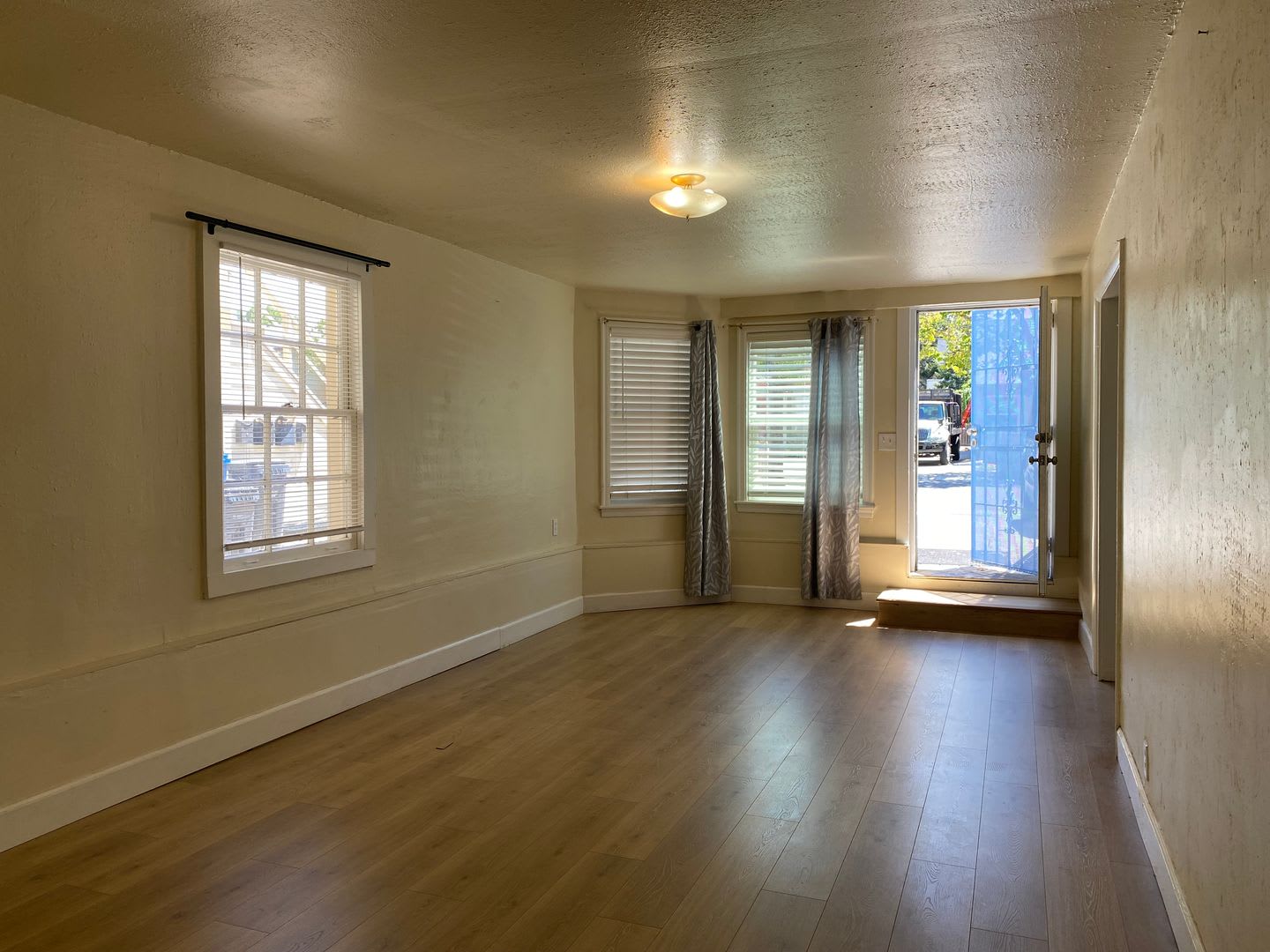 1427 Sherman Street – photo 3