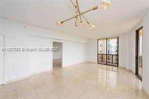 16275 Collins Avenue – photo 5